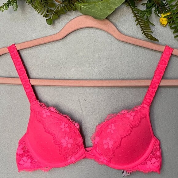 Victorias Secret Dream Angels Bra Womens size 32A Neon Pink with Lace - Picture 1 of 7